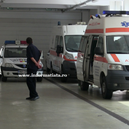 Bătrân de 80 de ani accidentează un pieton și pleacă de la locul faptei