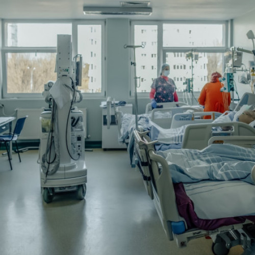 Asistente și doctorițe de la spitalul Sfântul Pantelimon, implicate în moartea unui pacient