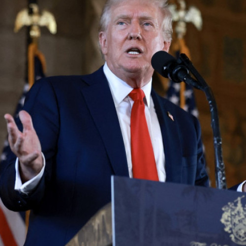 Donald Trump confunde personalități politice într-o conferință de presă rară