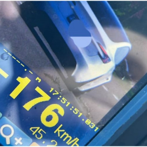 Viteză excesivă pe un drum din Suceava: Un bărbat prins cu 176 km/h