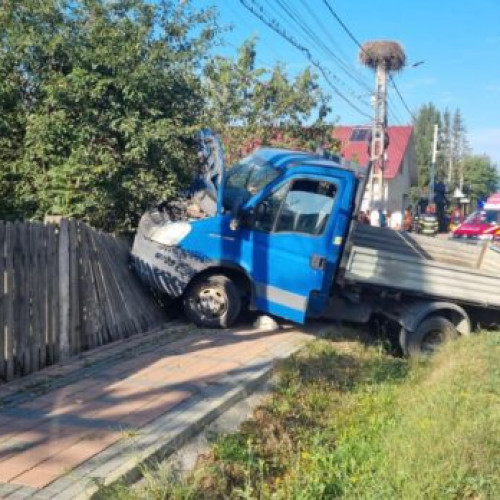 Accident rutier la Vicovu de Jos, cu doi răniți