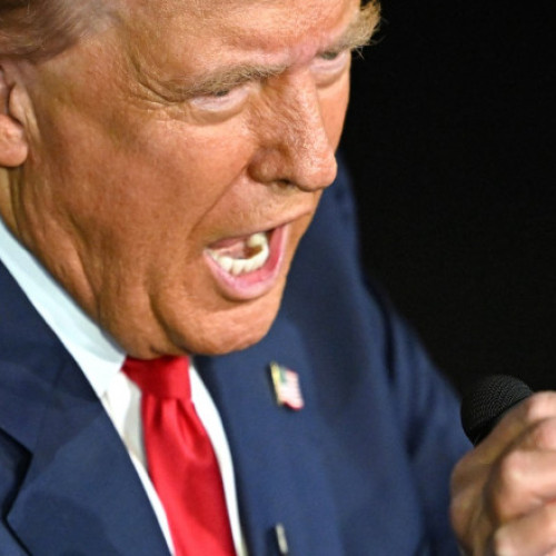 Donald Trump o avertizează pe Taylor Swift după ce a susținut candidatul democrat Kamala Harris