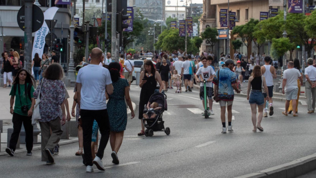 Evenimentul "Străzi deschise - București, promenada urbană", anulat din cauza vremii nefavorabile