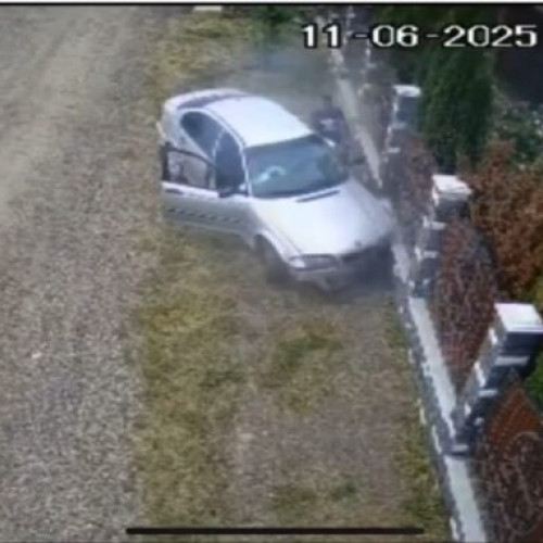 tânăr fără permis, implicat într-un accident la Scheia