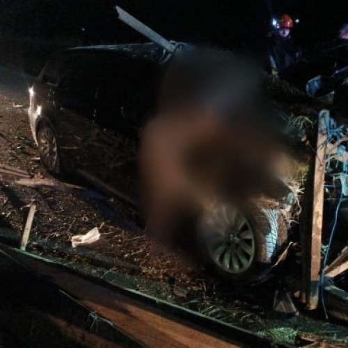 Răniți în urma unui accident rutier în Rădăuți, după ce căruța a fost lovită de o mașină - FOTO