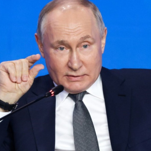 Putin promite să dezvolte vaccinuri împotriva cancerului în Rusia: Pacienții pot beneficia curând