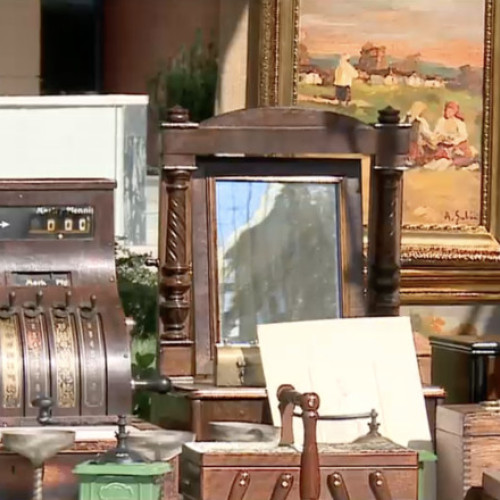 Video Saga unei opere de artă furate dintr-o expoziție din Capitală: vândută pe 50 de euro într-un târg, a ajuns în cele din urmă la autoare