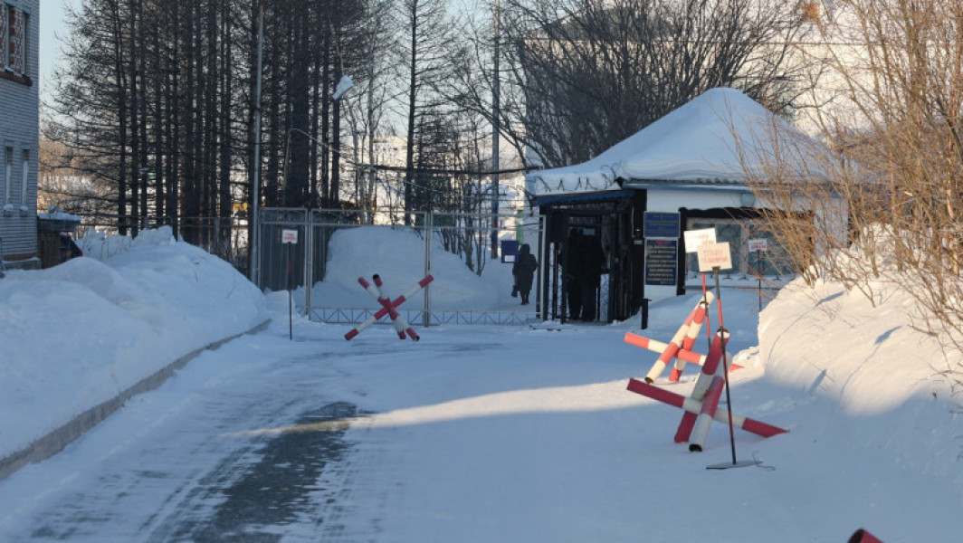 Accesul familiei si avocatilor lui Navalnîi la cadavrul acestuia, refuzat pentru a treia zi consecutiv. Mama sa si echipa sa neavand permisiunea de intrare