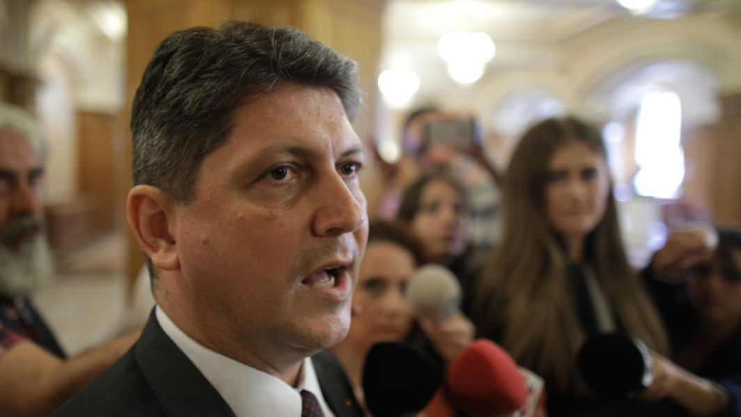 Titus Corlăţean: candidatul la șefia PSD avertizează asupra presiunilor interne