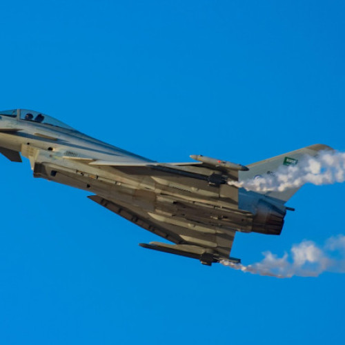 Eurofighter Typhoon ar putea fi echipat cu rachete anti-dronă mai ieftine