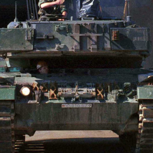 UE colaborează cu NATO pentru mobilitatea militară pe continent în caz de criză